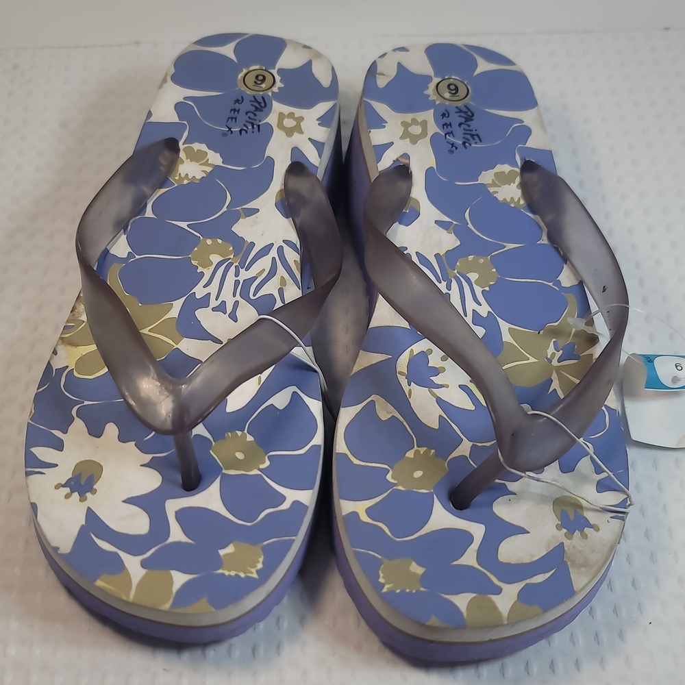 Women's Floral Purple Flip Flop Sandals